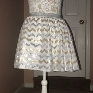 Girls sparkly skirt size XL